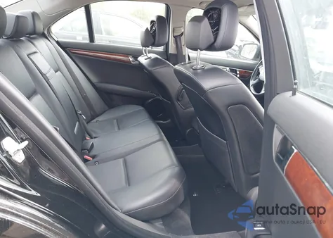 2008 Mercedes-Benz C 300 Luxury/Sport from USA, damaged, VIN WDDGF54X68F018051